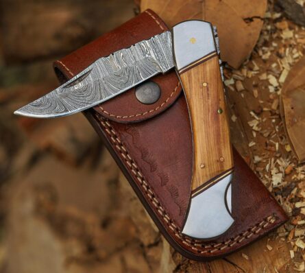 Premium Custom Handmade Damascus Pocket knife