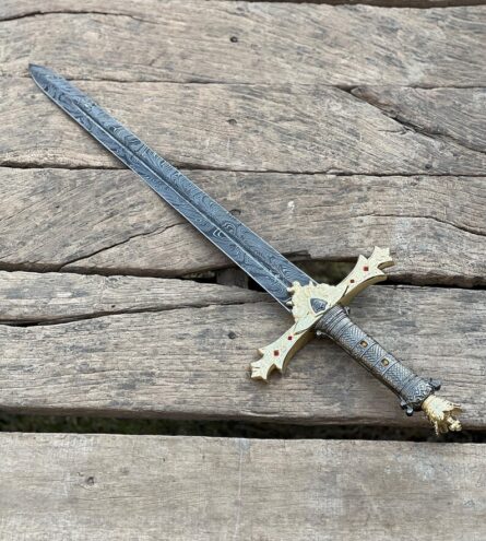 Hand-Forged Viking Damascus Steel Sword Medieval Fantasy Sword – Jeweled Gold-Tone Hilt & Crown Pommel